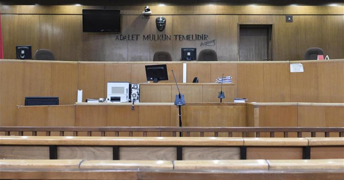 Gezi Parkı olaylarına ilişkin Çarşı taraftar grubu üyelerinin yargılandığı davada karar